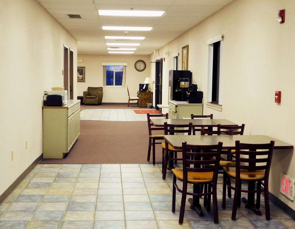 Americas Best Value Inn-Fredonia Restoran fotoğraf